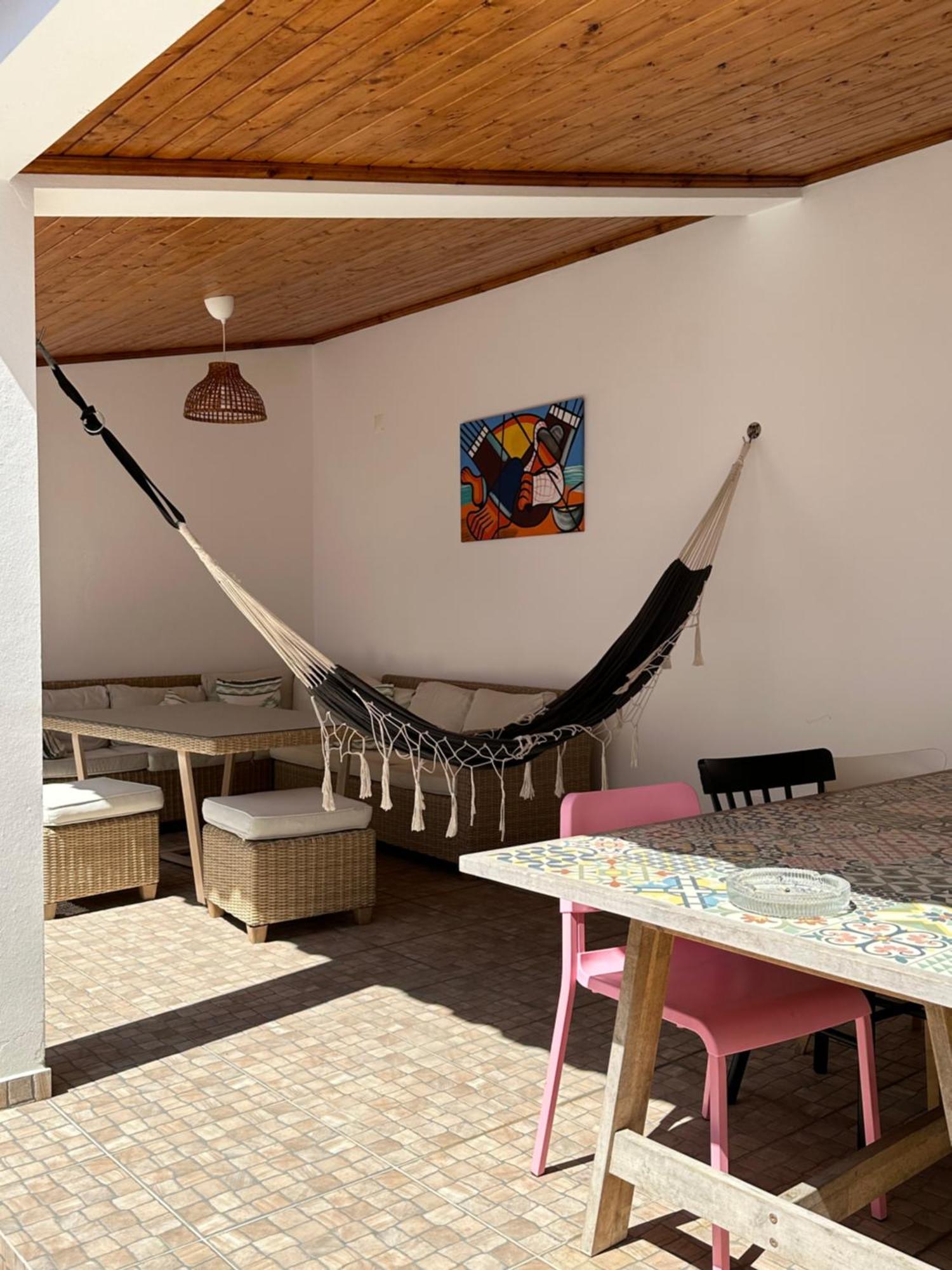 Pirata Milfontes Guest House Вила Нова де Милфонтеш Екстериор снимка